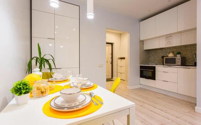 Moment House (Момент Хаус) на улице Народного Ополчения