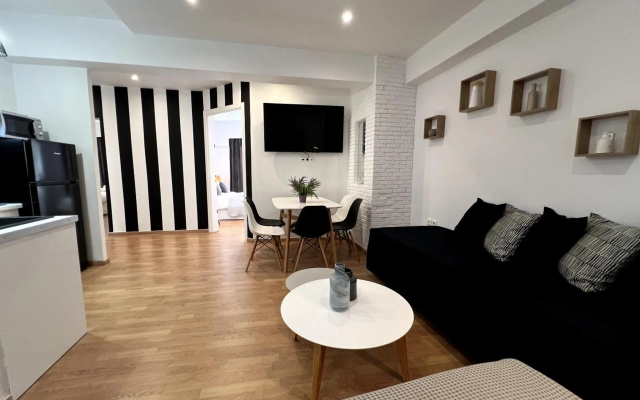 Athens Way Apartments