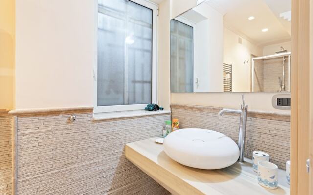 Penelope Seaview Apartment