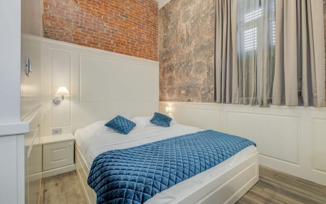 Roko Luxury Rooms