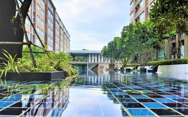 Phuket Service Residence