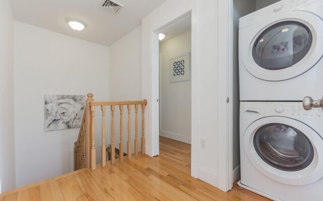 523 S 18th