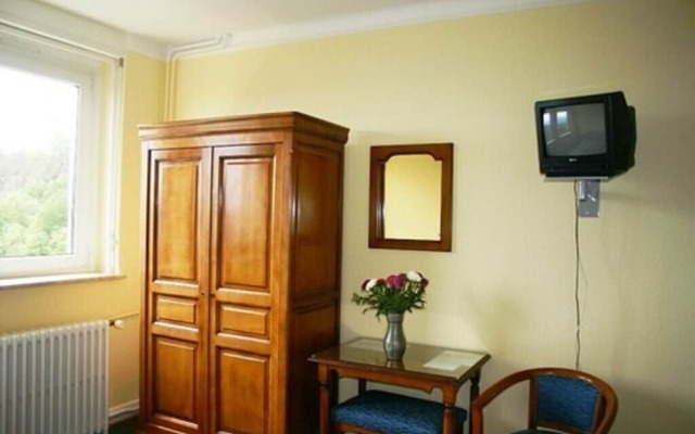 LHostellerie Le Turckheim Croix dor