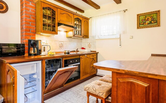 Nice Home in Pobierowo With 4 Bedrooms and Wifi
