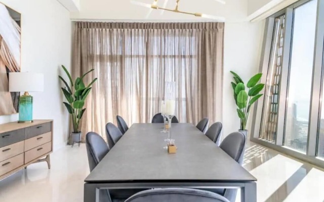 Penthouse Stunning Views Cayan Tower