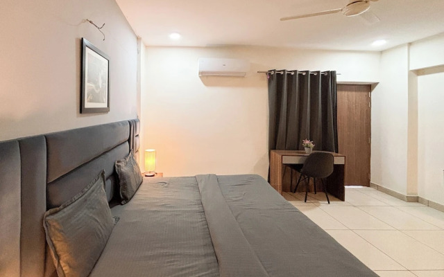 Housr 1 RK Apartment Sec 28 Gurgaon Mega