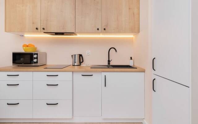 Osiedle Latarników Apartment by Renters
