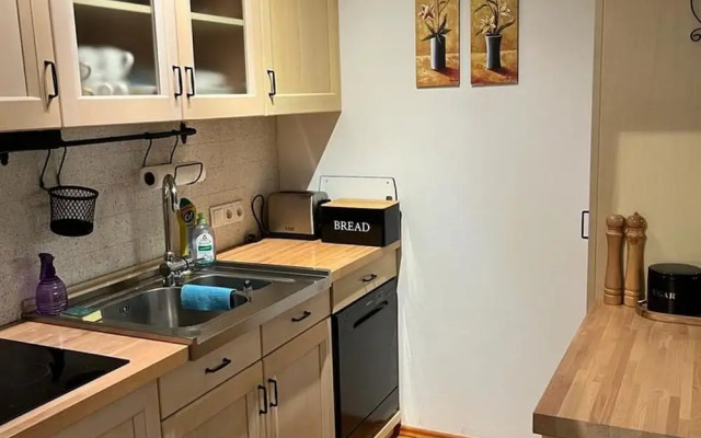 Rossiniweg Warm and Lovely Apartment With Terrace