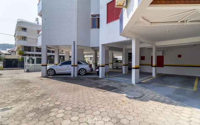 Comfortable Apart 150m From Praia Brava Rra0205