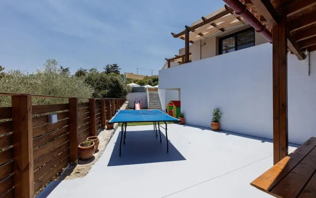 Villa Chnaris - Private Pool and Sauna