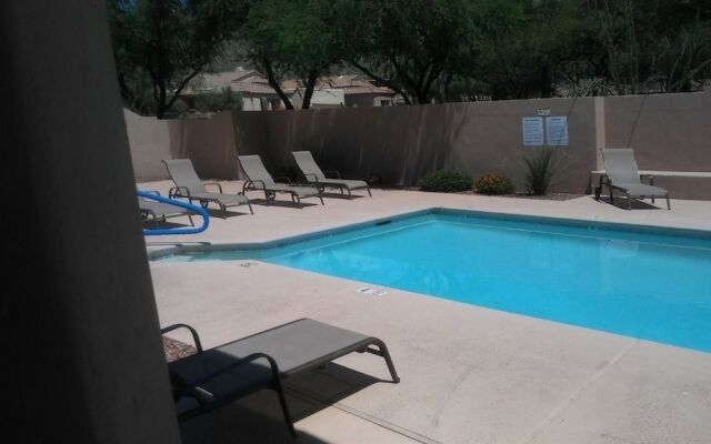 Casitas at Sabino Springs