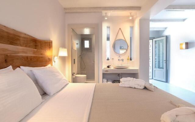 Paros Comfy Suites