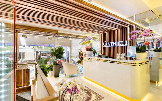 Venice 1 Hotel