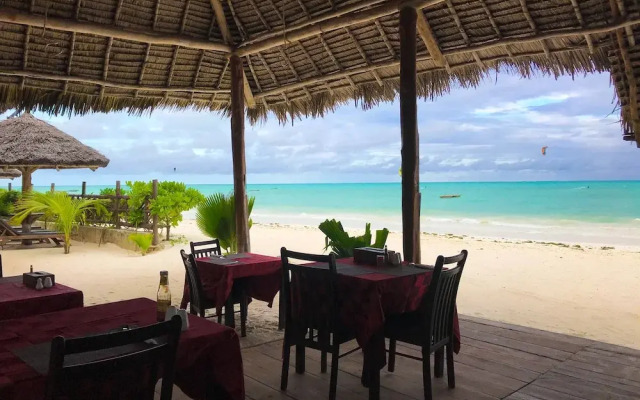Jambiani White Sands Beach Bungalows