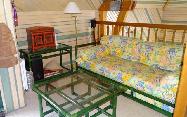 Holiday home, Penestin