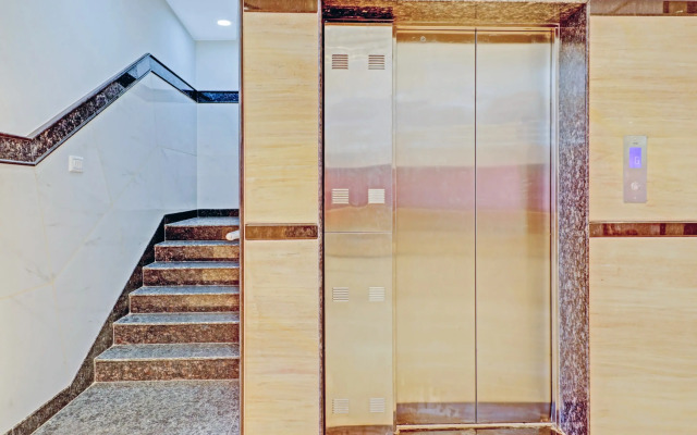 OYO 87519 Nra Residency