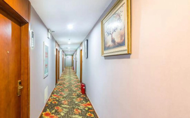 Zsmart Hotel