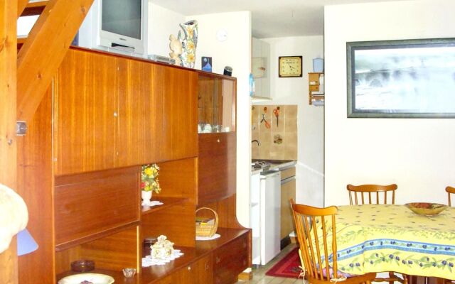 House With 2 Bedrooms in Hourtin, With Enclosed Garden - 11 km From th