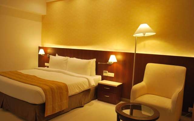 United-21 The Grand – Guest Rooms – Pune