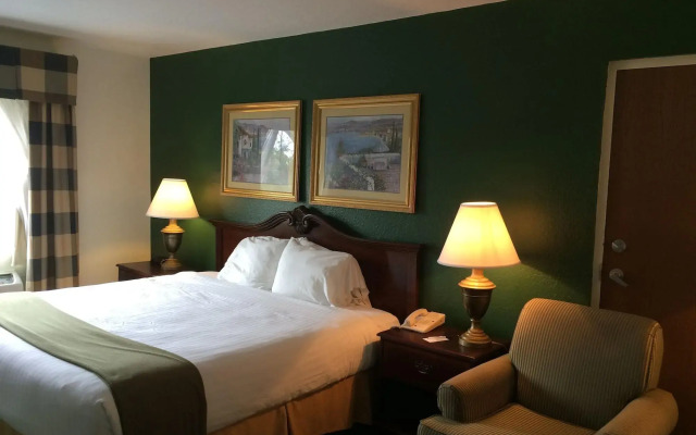 Ruskin Inn Hotel