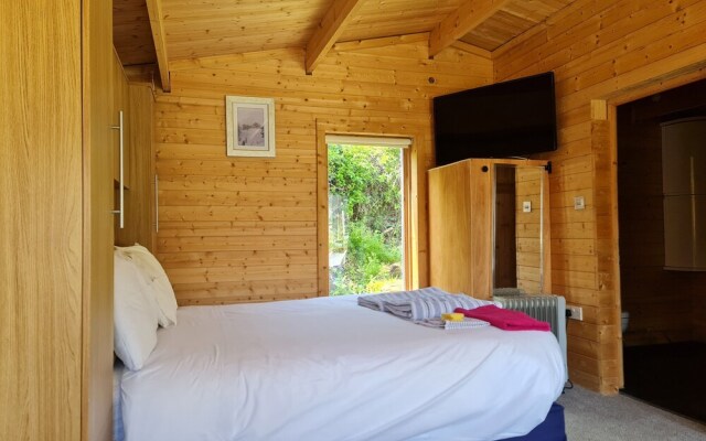 Pet Friendly Private Cabin Town Eurotunnel Beach