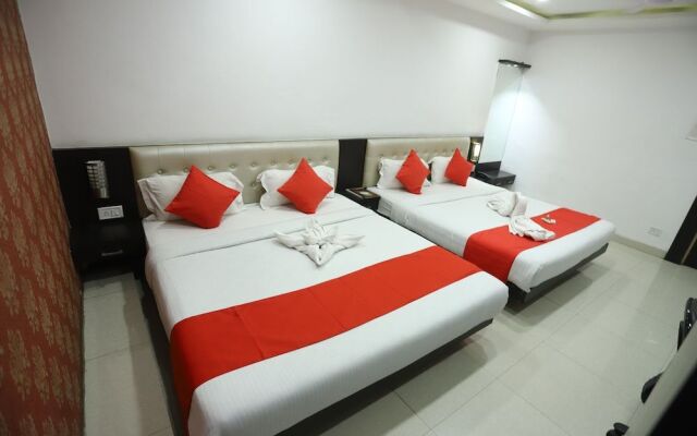 Hotel Manal pithampur