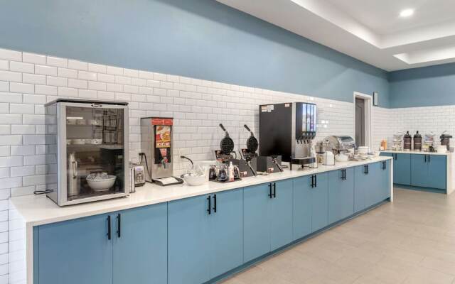 Country Inn &amp; Suites by Radisson, Savannah Airport, GA