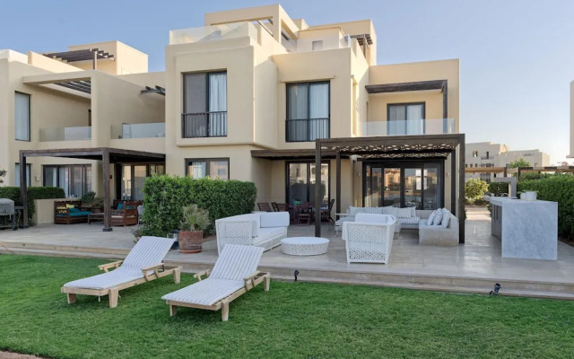 Vesta - Luxury Villa - 3BR - Tawila