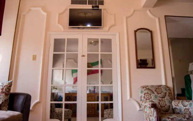 Paqui Bed & Breakfast