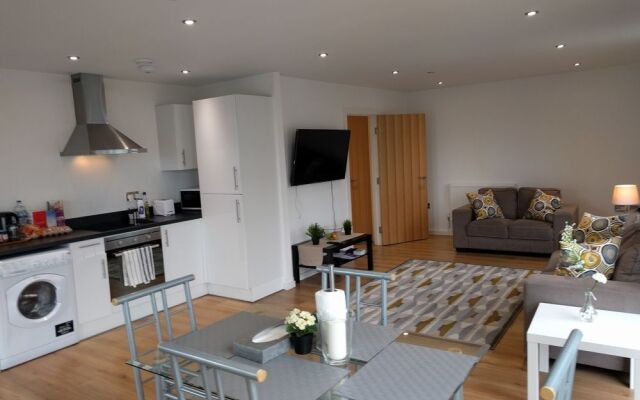 Elephant and Castle Apartment