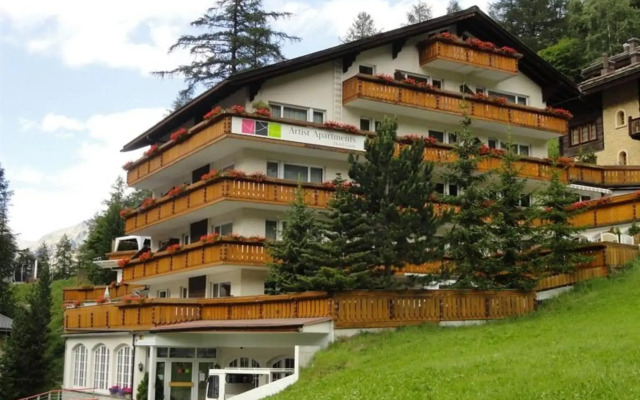 Artist Apartments & Hotel Garni