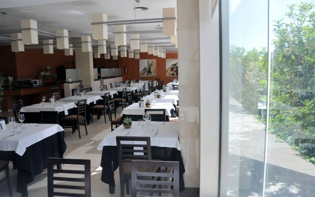 B&B Hotel Tarragona Valls Hotel