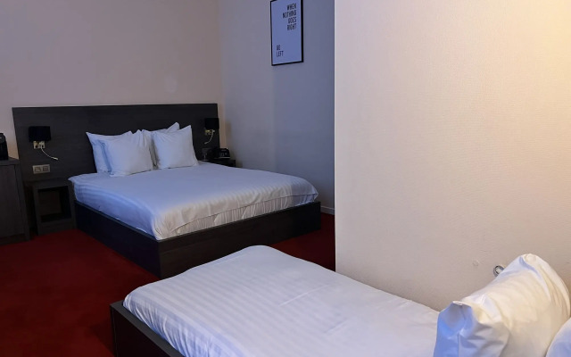 La Bourse Hotel