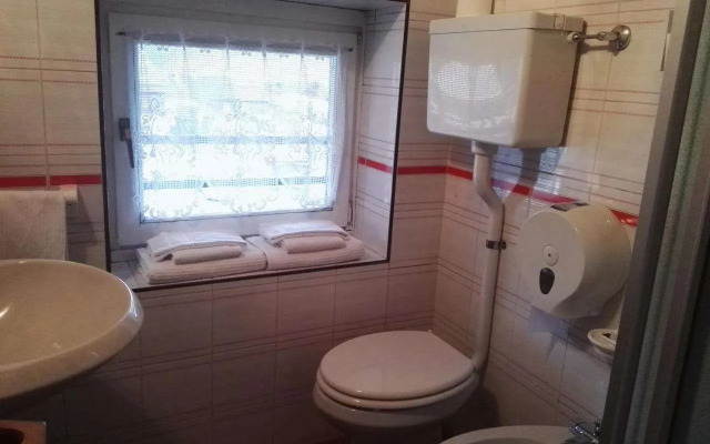 Garni Al Silvestri Vei