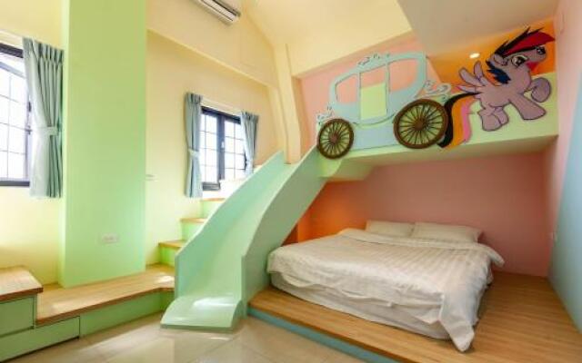 Hogwarts-Castle Guest House