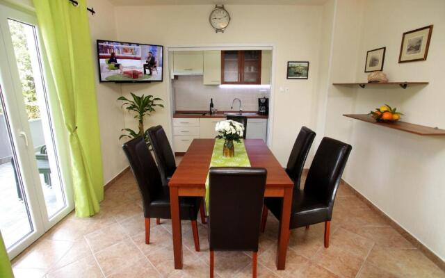 Apartment Biočić