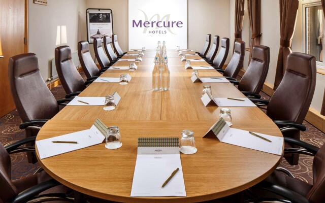 Mercure Leeds Parkway Hotel