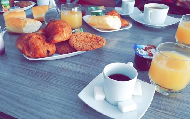 Costa Mimosa Hotel & Bungalows