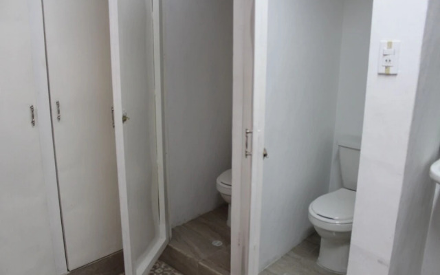 Hostal Betania - Hostel