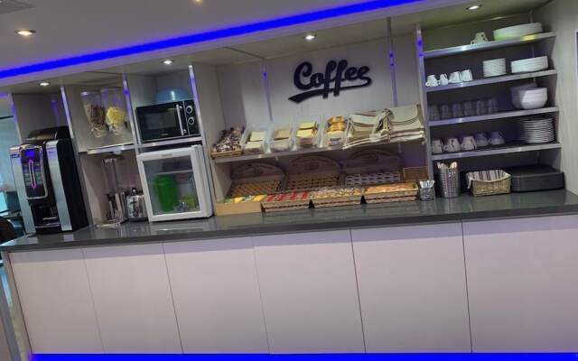 Fasthôtel Paris Nord - Saint-Witz