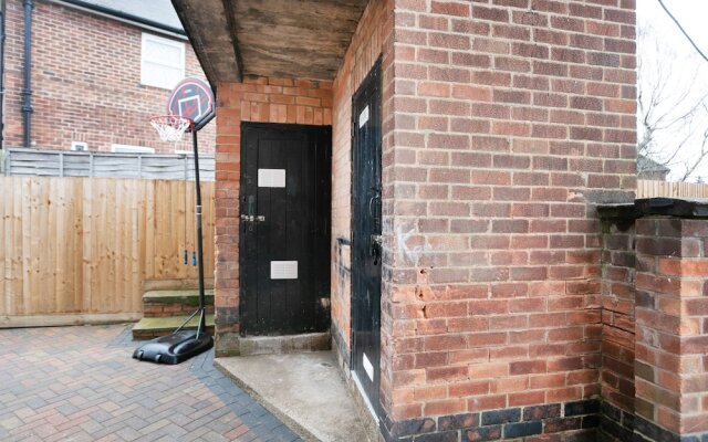 Nottingham Top Serviced Home