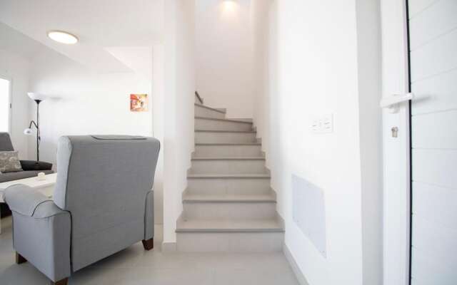 Refurbish Apartm With Terrace Near Anfi