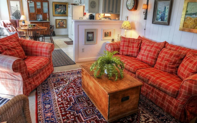Pier One Vacation Rentals