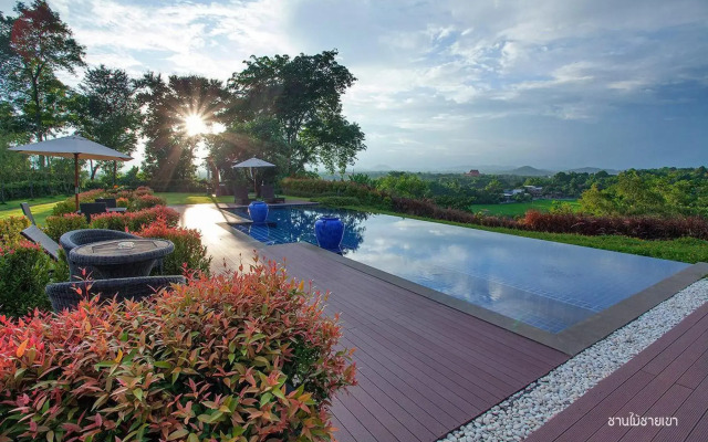 Nan Boutique Resort (SHA Extra Plus)