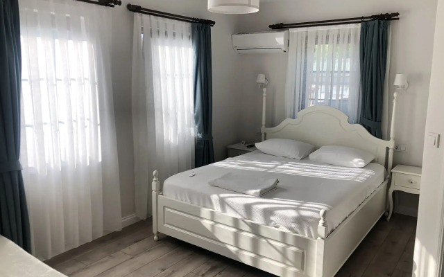 Bozcaada Kırlı Otel