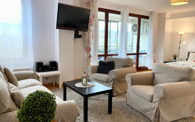 Center Warsaw - Apartmenty Jana Pawła II