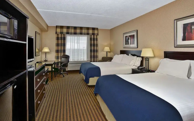 Fairfield Inn & Suites Newmarket