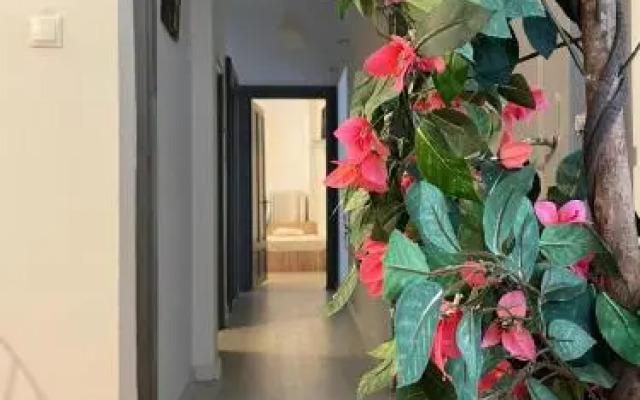 Outstanding 3BR Ultracentral cityview balcony AAA