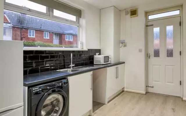 Last Min Weekend Stay, Trafford, Pets Welcome