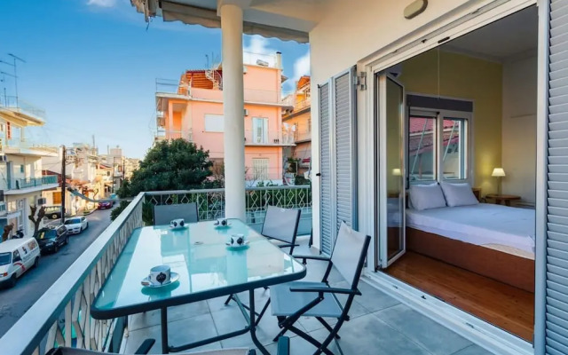 Upscale Modern Escape in the Historic Center